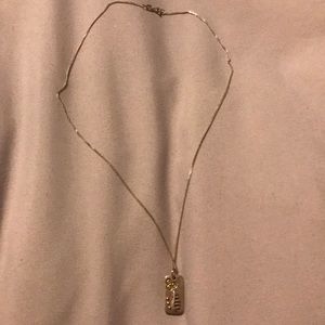 💎 5/$10 All Jewelry💎 Celtic Cherry Necklace